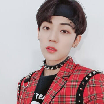 Chan selfie