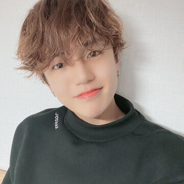 Donghun selfie